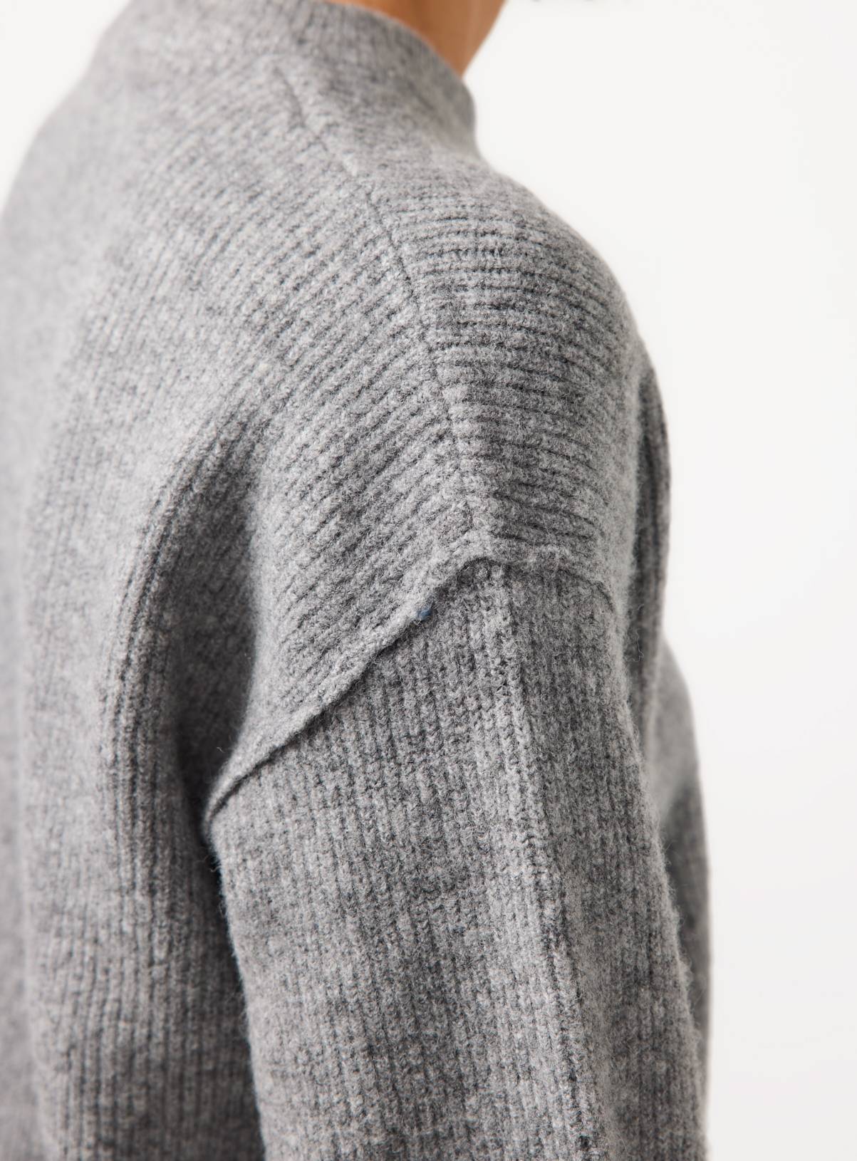 Grey Ribbed Fisherman Crew Neck Jumper M - Image 2