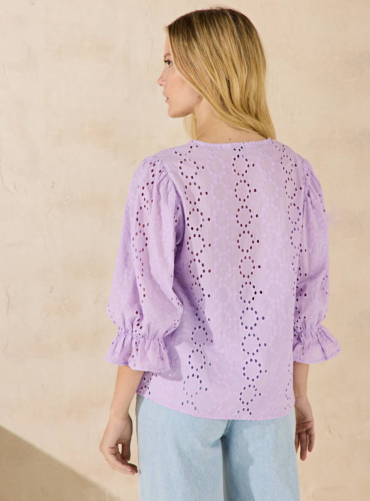 EVERBELLE Lilac Button Through Broderie Blouse 10 - Image 4