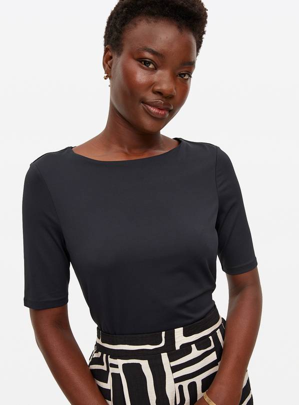 Black Half Sleeve Polyamide Top 18