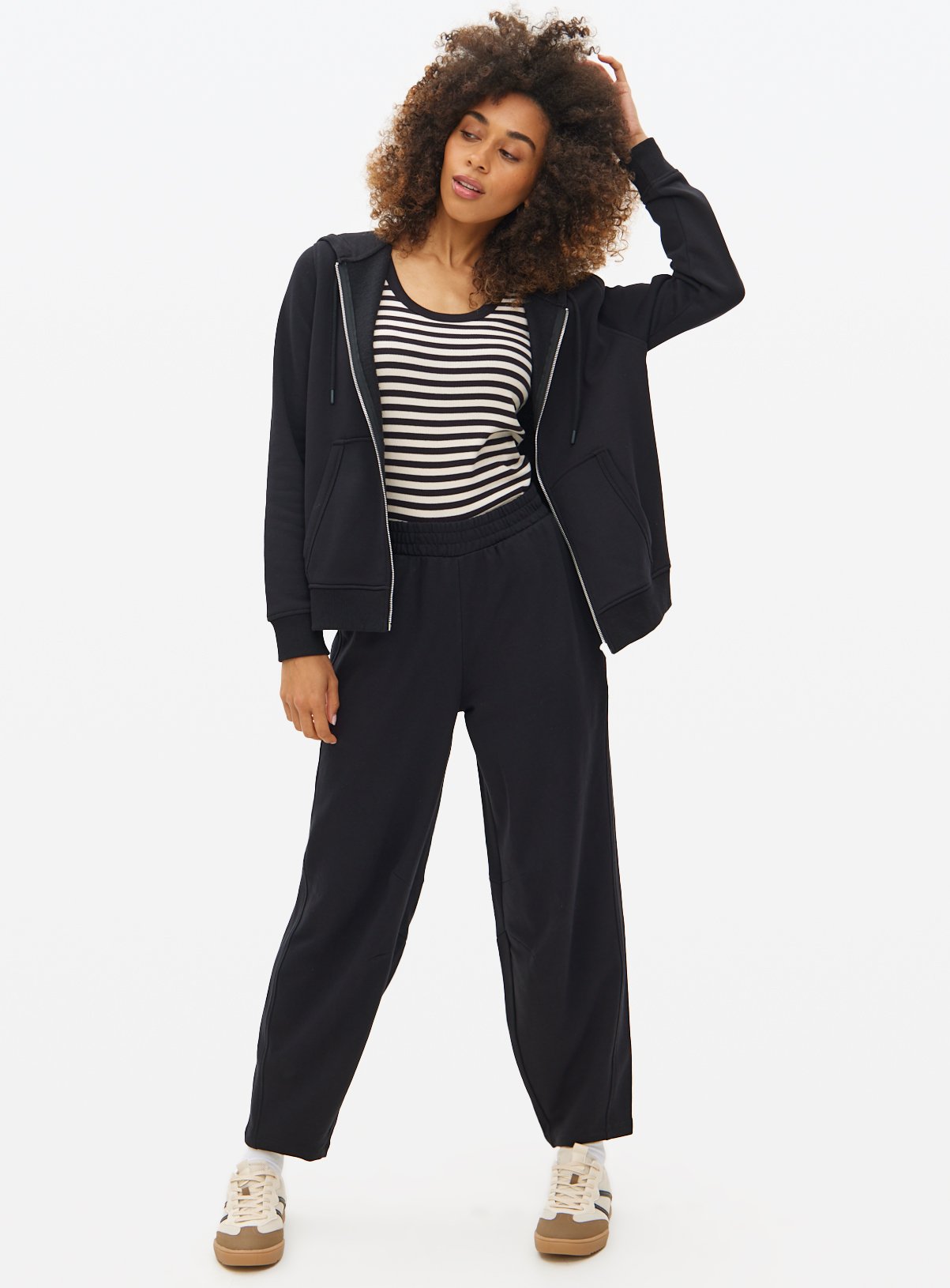 Black Balloon Leg Joggers  XS - Image 1 thumbnail