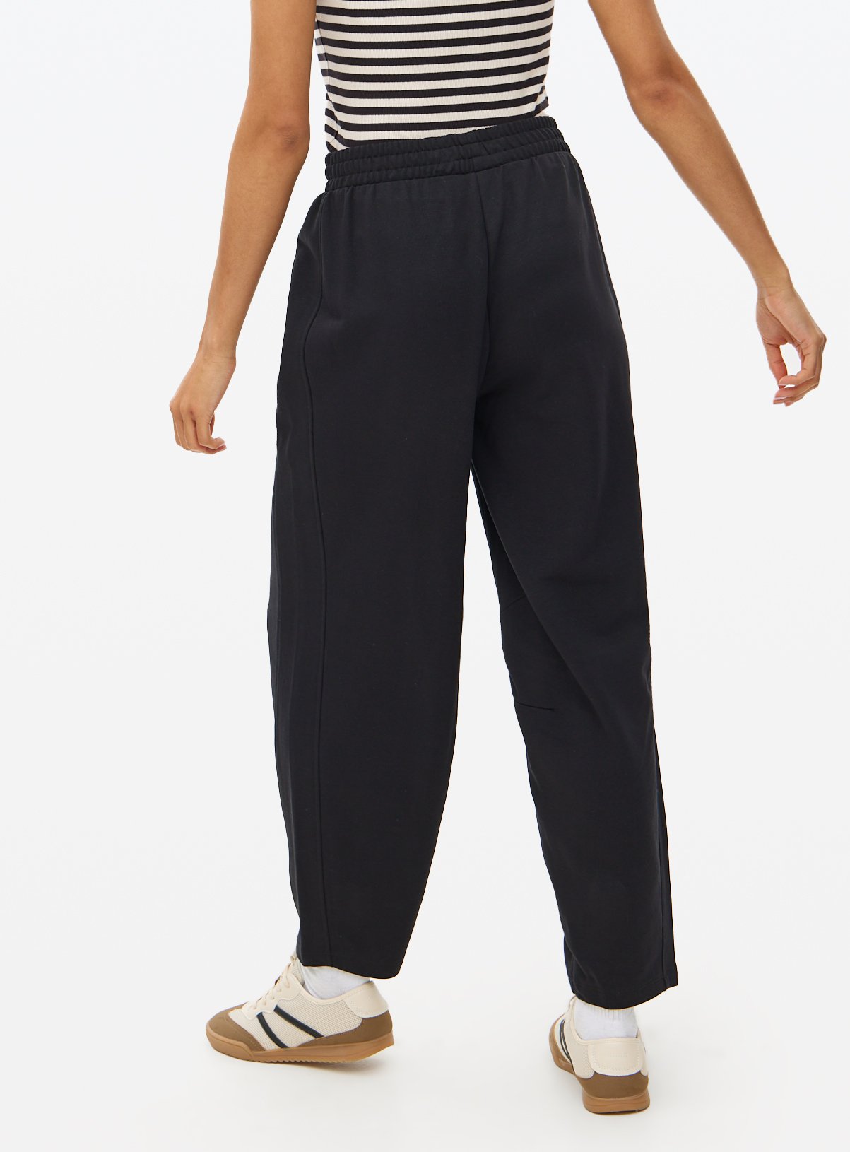 Black Balloon Leg Joggers  XS - Image 4 thumbnail
