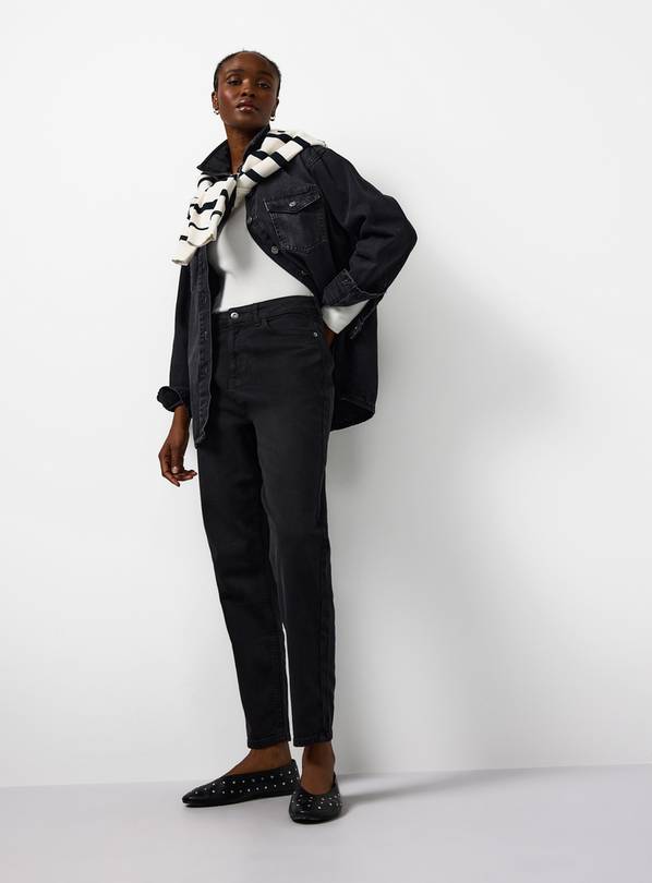 Black Wash High Rise Mom Jeans  8S