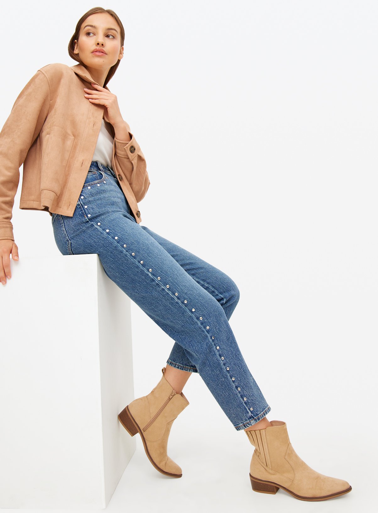 Mid Denim Studded Relaxed Straight Leg Jeans