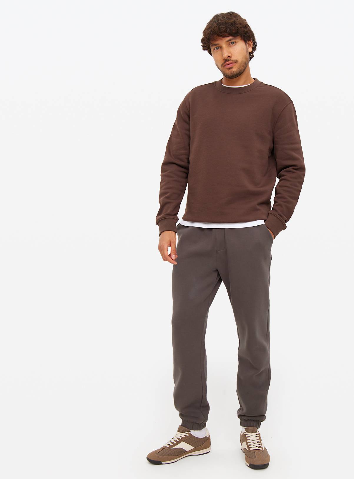 The Ultimate Brown Crew Neck Sweatshirt XL - Image 2