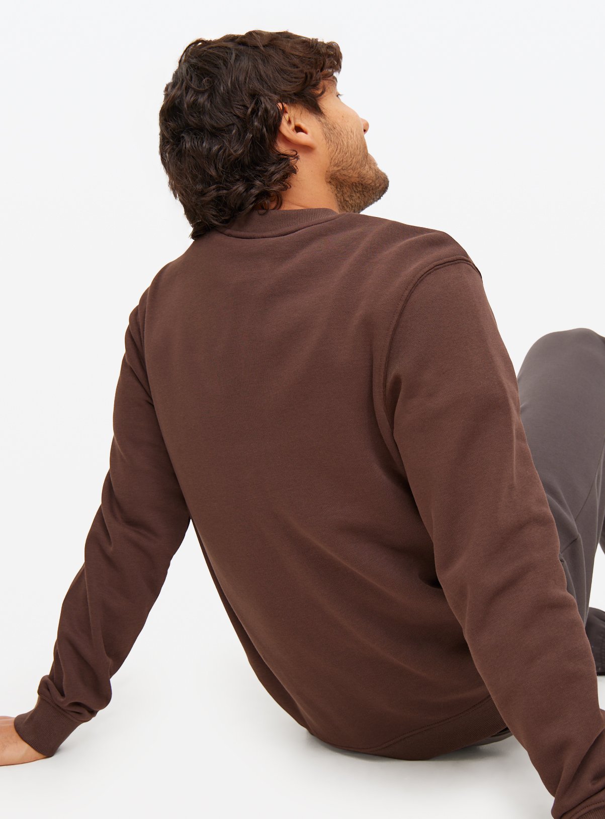 The Ultimate Brown Crew Neck Sweatshirt XL - Image 5 thumbnail