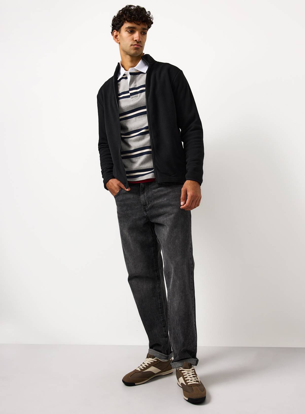 Black Zip Through Fleece XL - Image 2