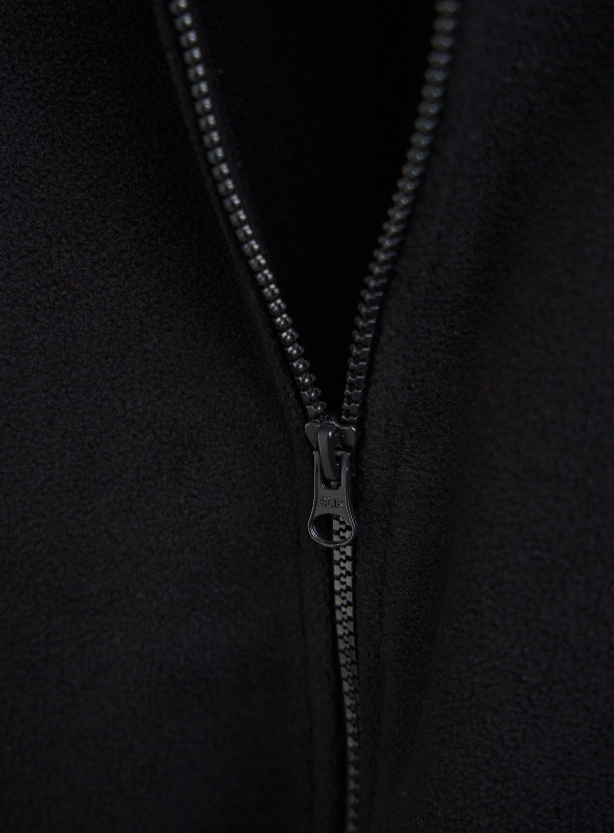 Black Zip Through Fleece XL - Image 4 thumbnail