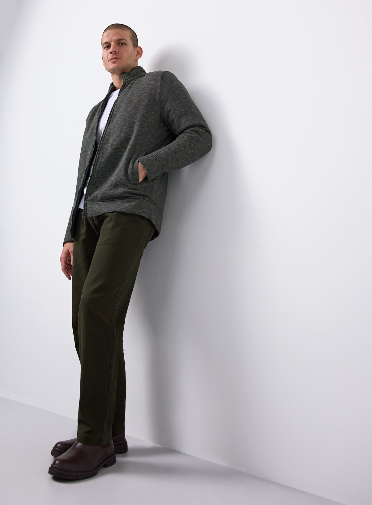 Green Fleece Lined Zip Through Sweatshirt M - Image 2 thumbnail