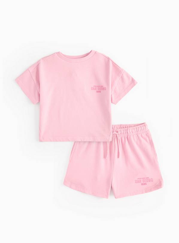 Pink Short Sleeve Sweatshirt & Shorts Co-ord  5 years