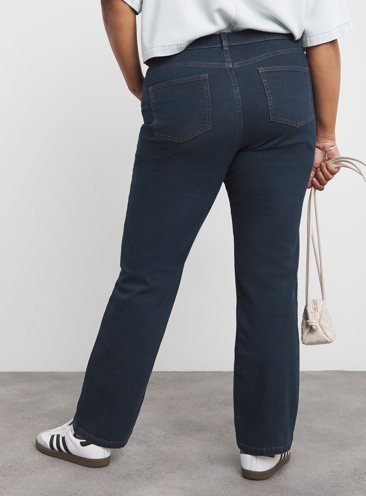 SIMPLY BE 24/7 Straight Leg Jean Indigo 32S - Image 2 thumbnail