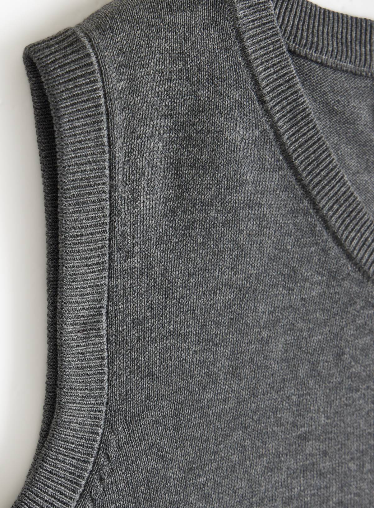 Grey Unisex V Neck Knitted Vest 14 years - Image 6