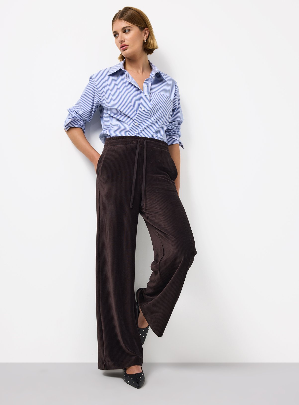 Brown Corduroy Wide Leg Trousers  18 - Image 3 thumbnail