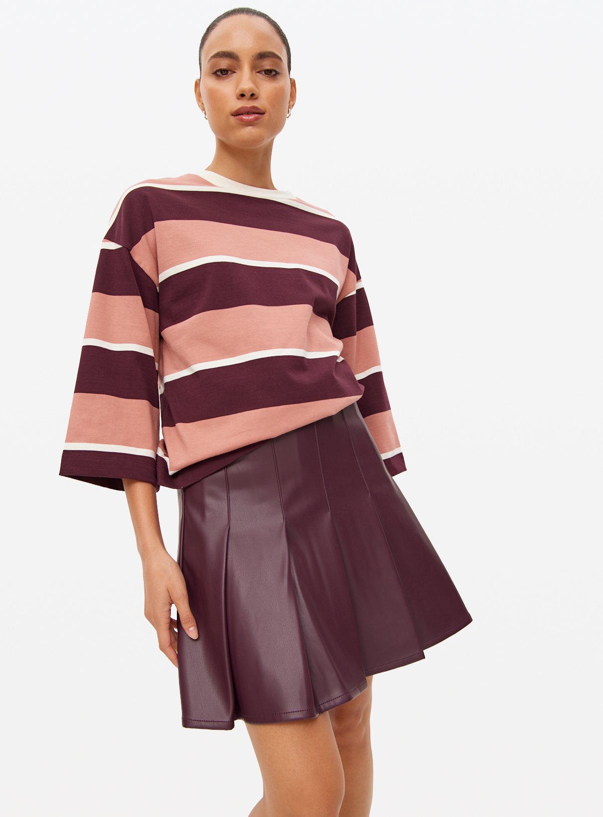 Red Faux Leather Pleated Mini Skirt