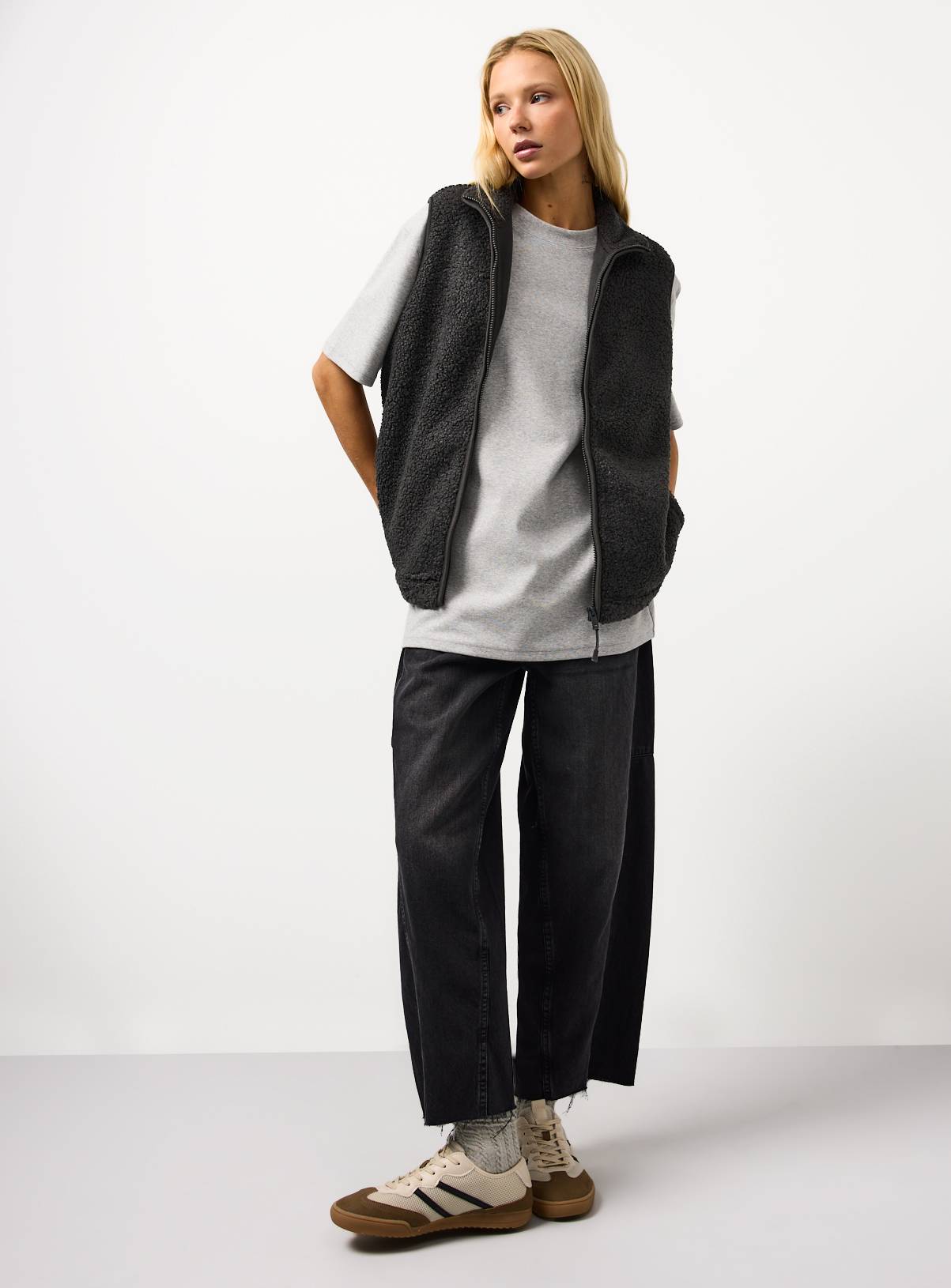 Grey Borg Fleece Gilet XL - Image 2