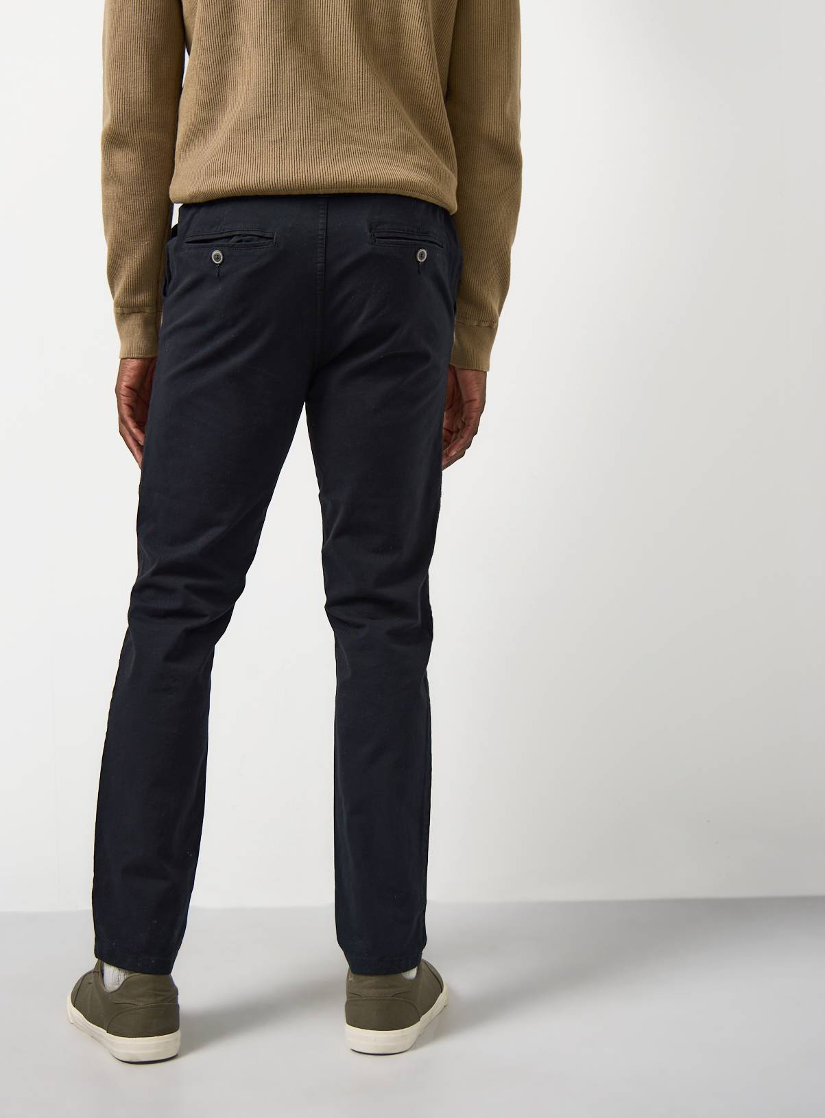 The Ultimate Chino Trousers 44S - Image 5