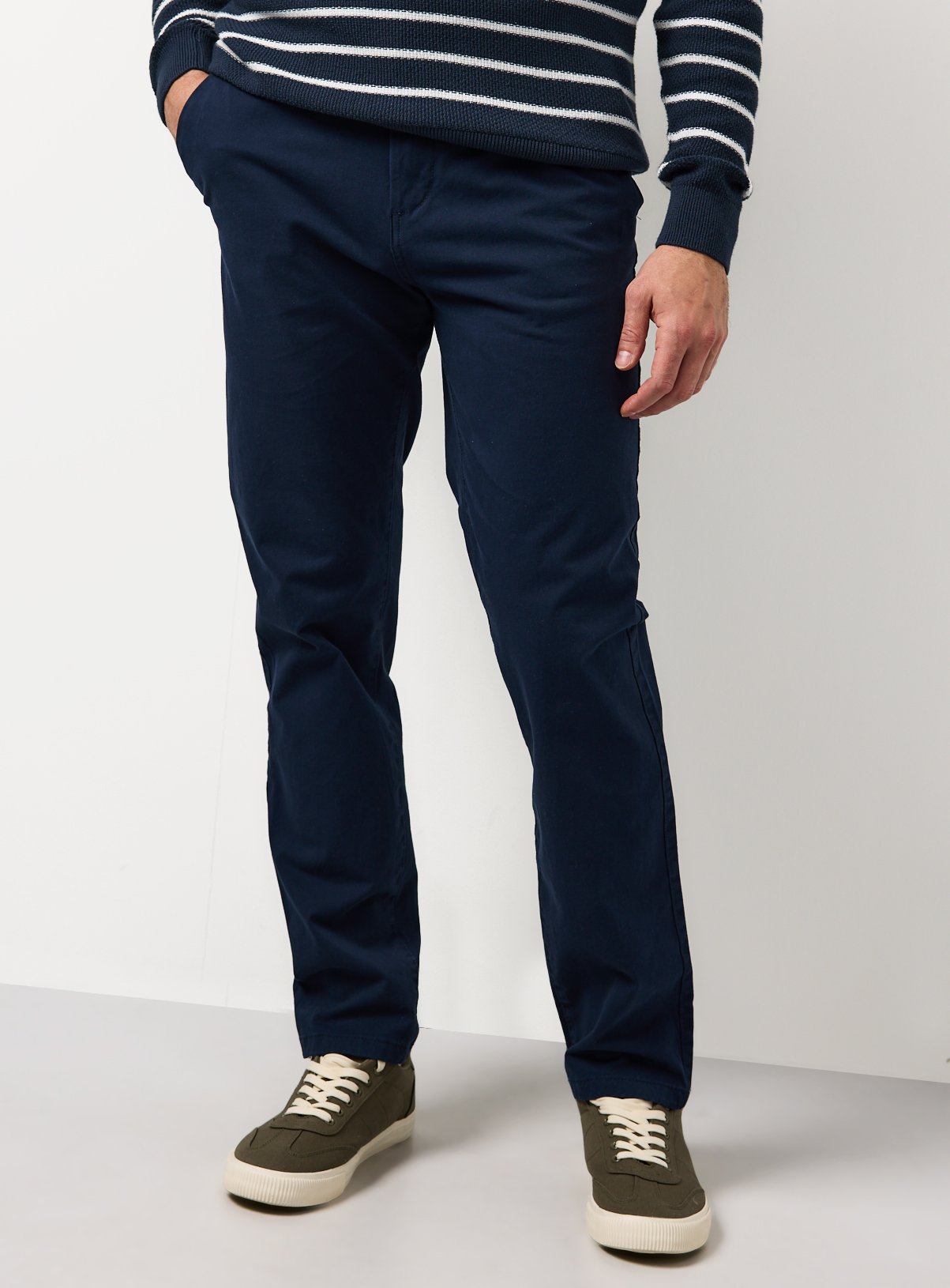 Navy Ultimate Slim Fit Chino Trousers  32S - Image 2 thumbnail