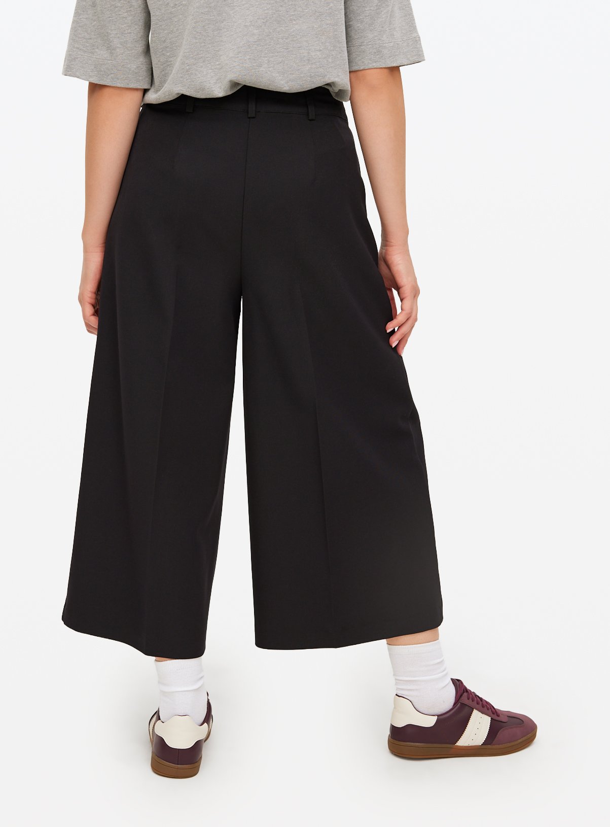 Black Tailored Culottes 12 - Image 4 thumbnail