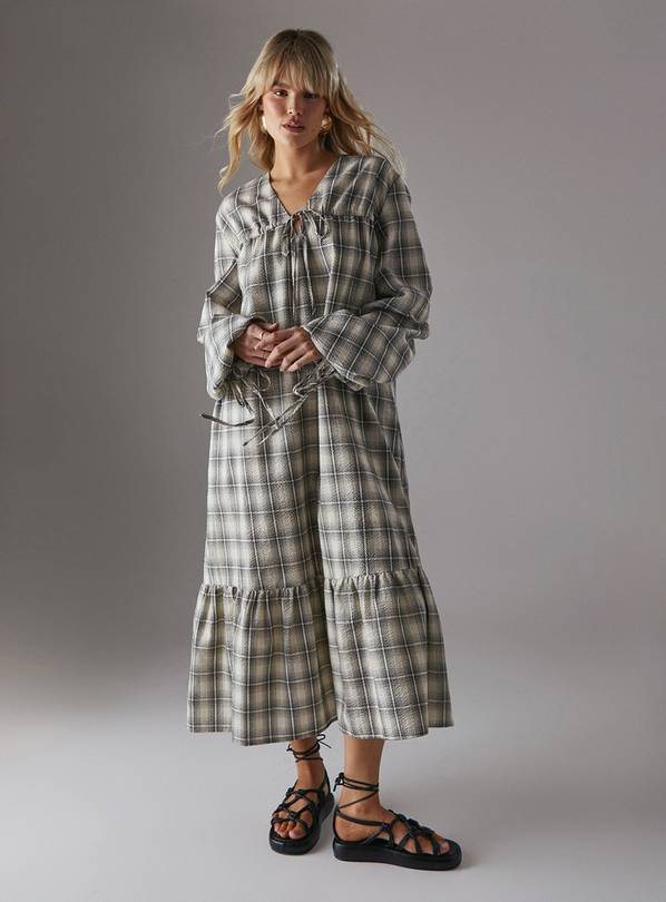 WAREHOUSE Gathered Channel Detail Check Midi Smock Dress 6