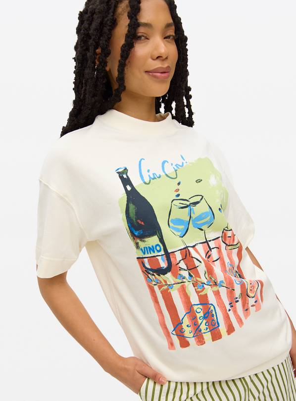 Cream Vino Graphic Oversized T-Shirt S