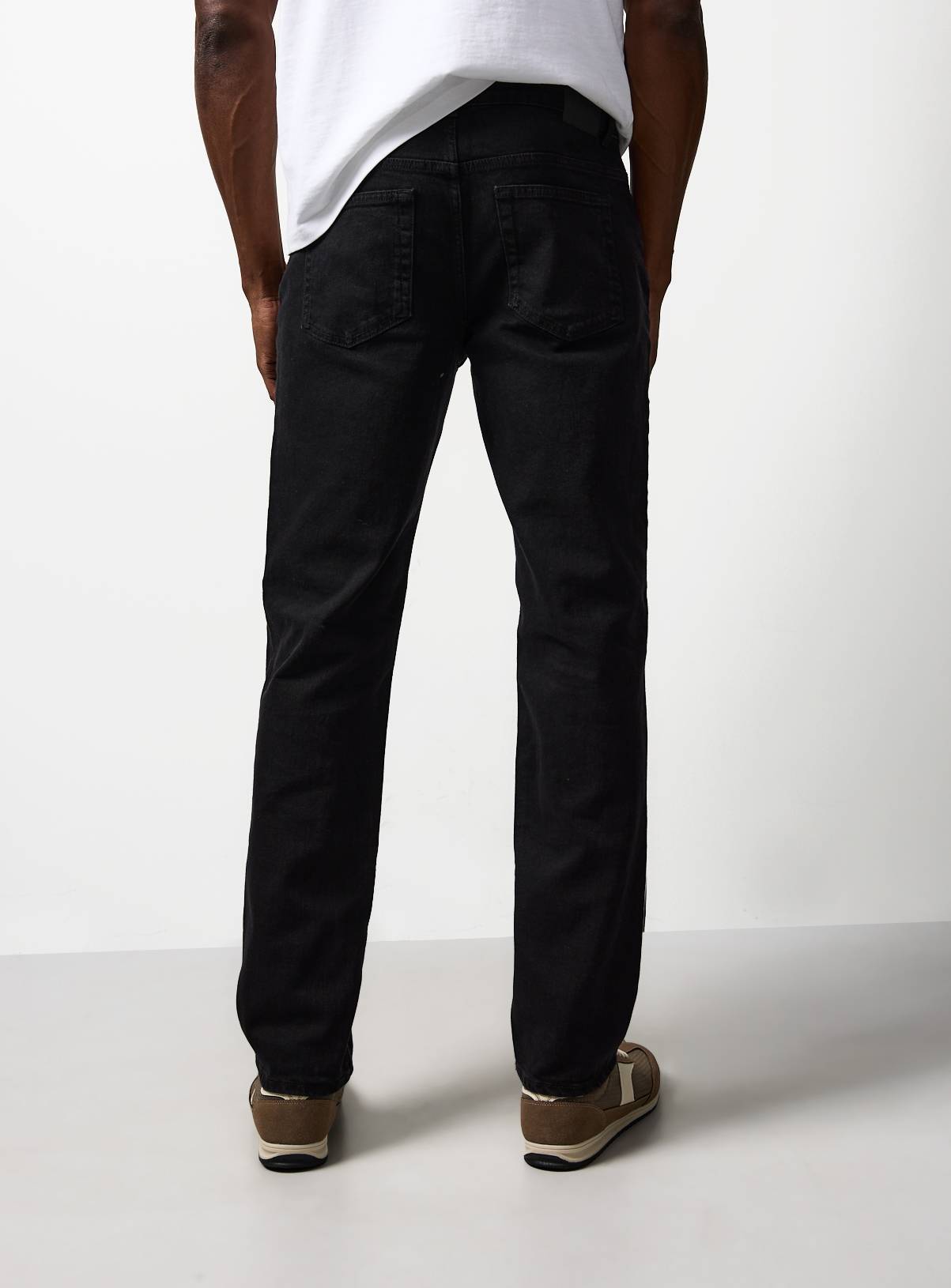 Black Rinse Stretch Denim Straight Leg Jeans 32S - Image 5