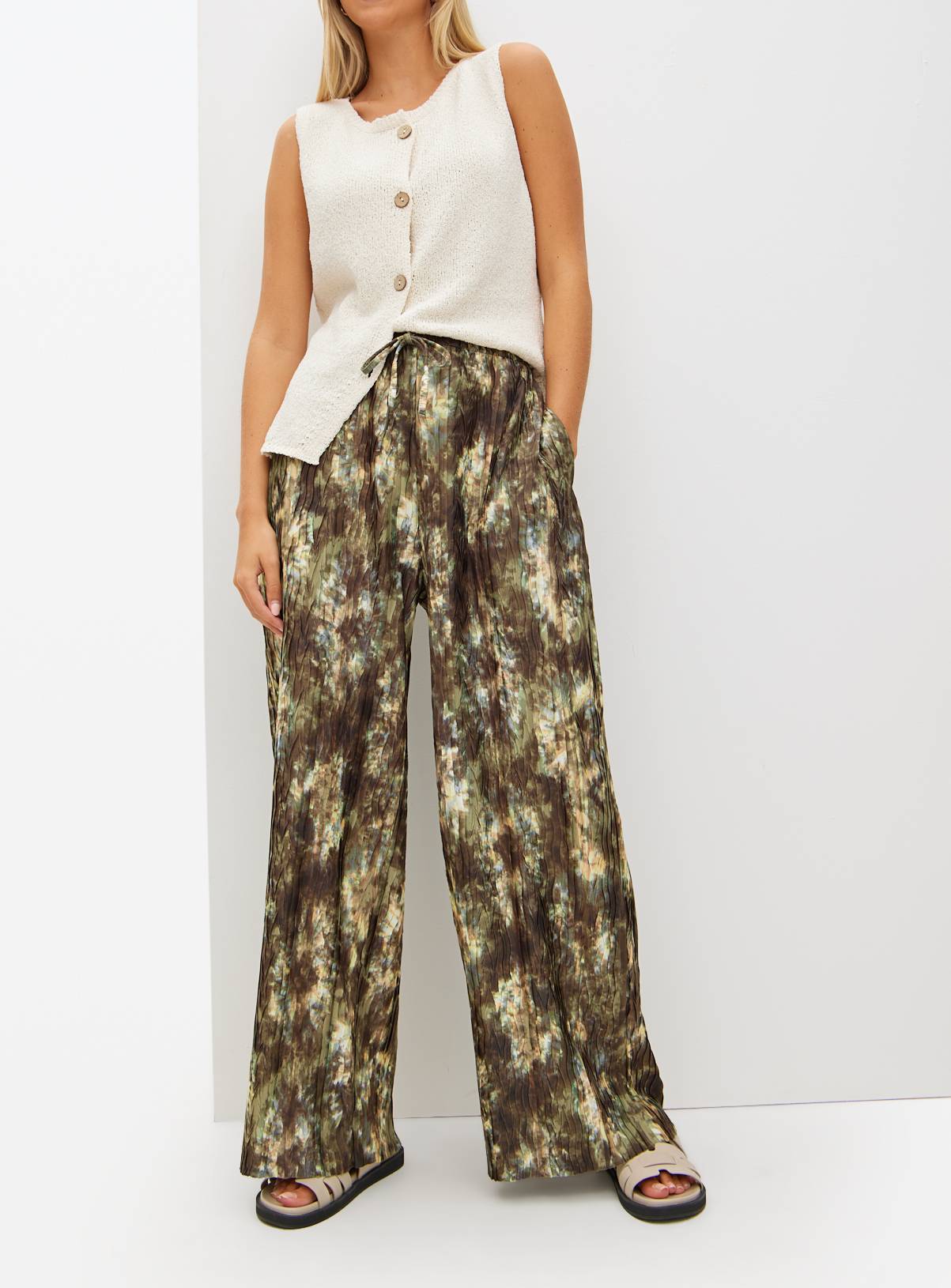 Khaki Ultra-Wide Leg Plisse Trousers 18 - Image 1