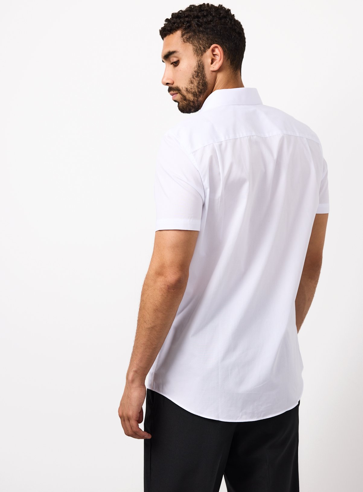 White Short Sleeve Regular Fit Shirts 2 Pack 16 - Image 5 thumbnail