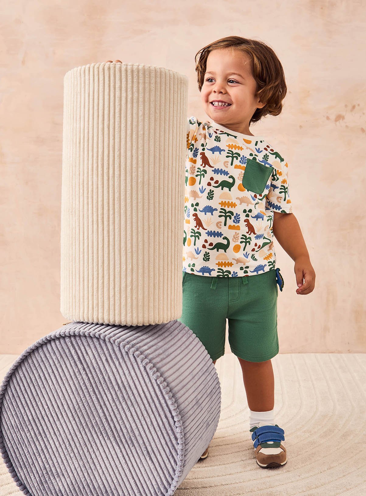 JOJO MAMAN BÉBÉ 2-Piece Dino Print T-Shirt & Short Set 3-6 months - Image 2 thumbnail