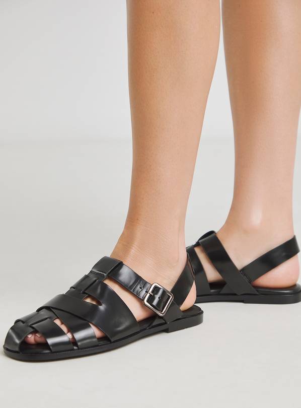 SIMPLY BE Fisherman Shoe In Wide Fit Black 4