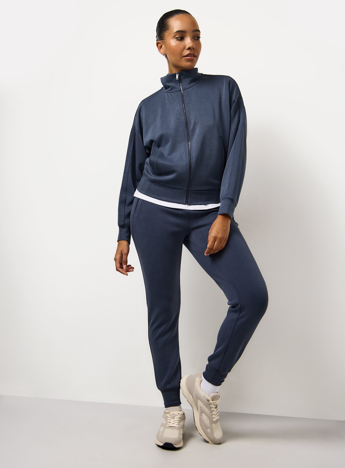 Blue Tapered Leg Co-ord Joggers L - Image 1 thumbnail