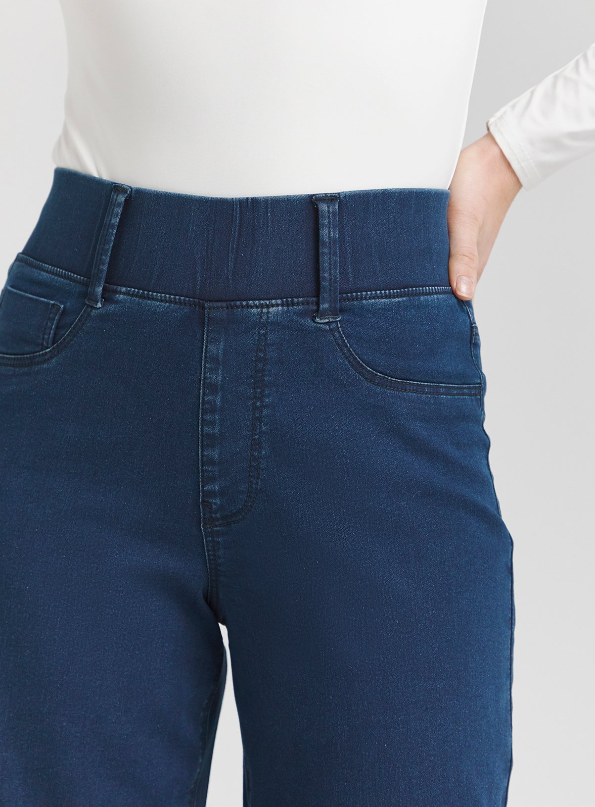 SIMPLY BE Wide Leg Pull On Jegging Indigo 16 - Image 4 thumbnail