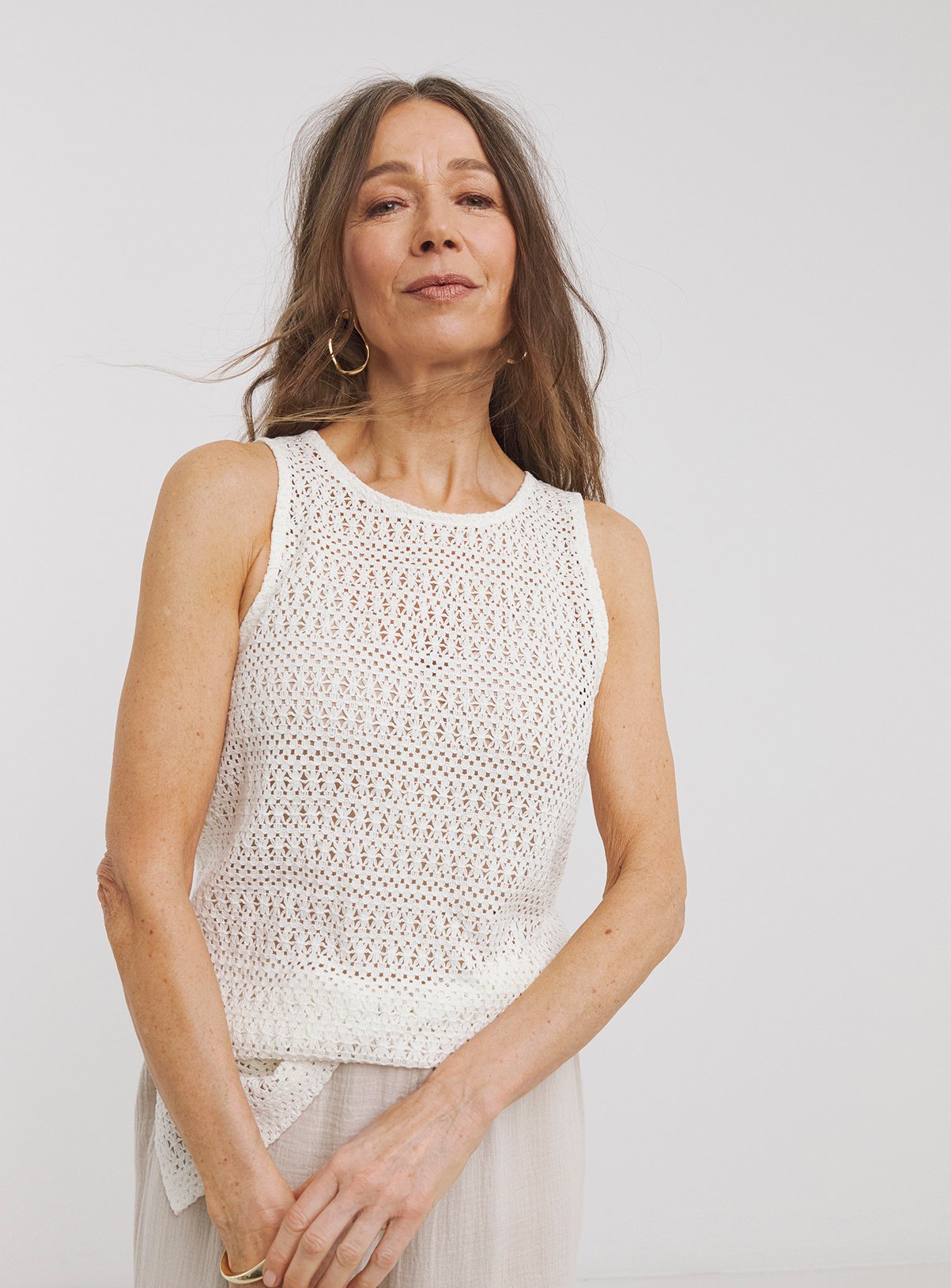 JD WILLIAMS Crochet Vest Cream 26