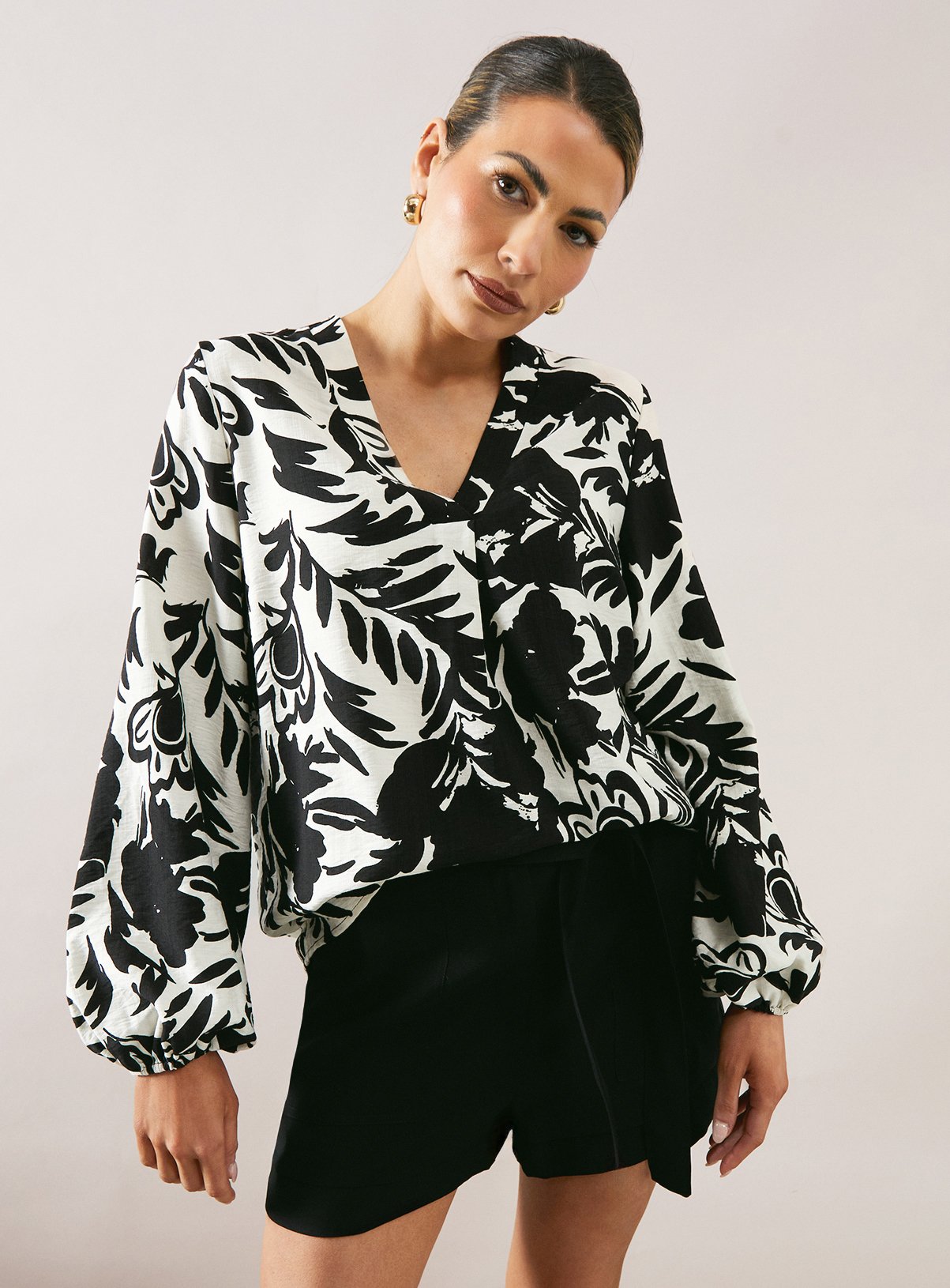 Black WALLIS Printed Overhead Shirt