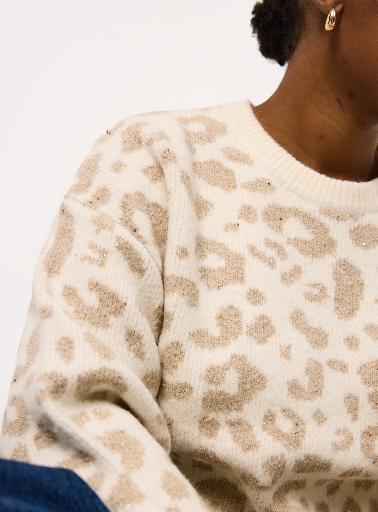 Cream Animal Print Sequin Jumper 14 - Image 3 thumbnail