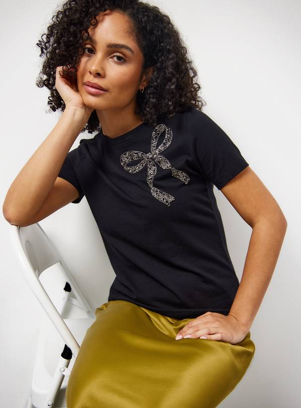 Black Embellished Bow T-Shirt 22