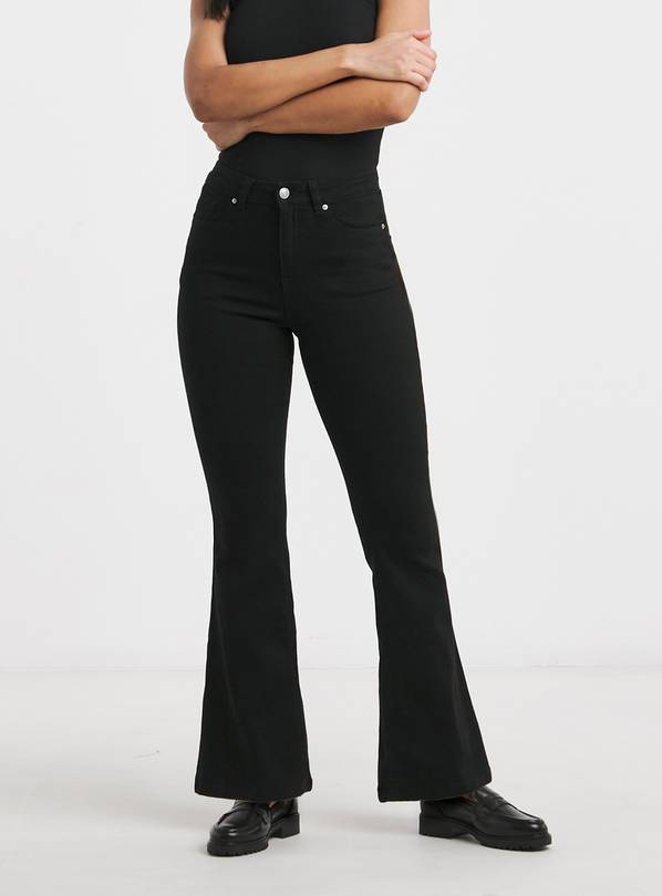 SIMPLY BE Highwaisted Super Stretch Flared Jean Black 26R