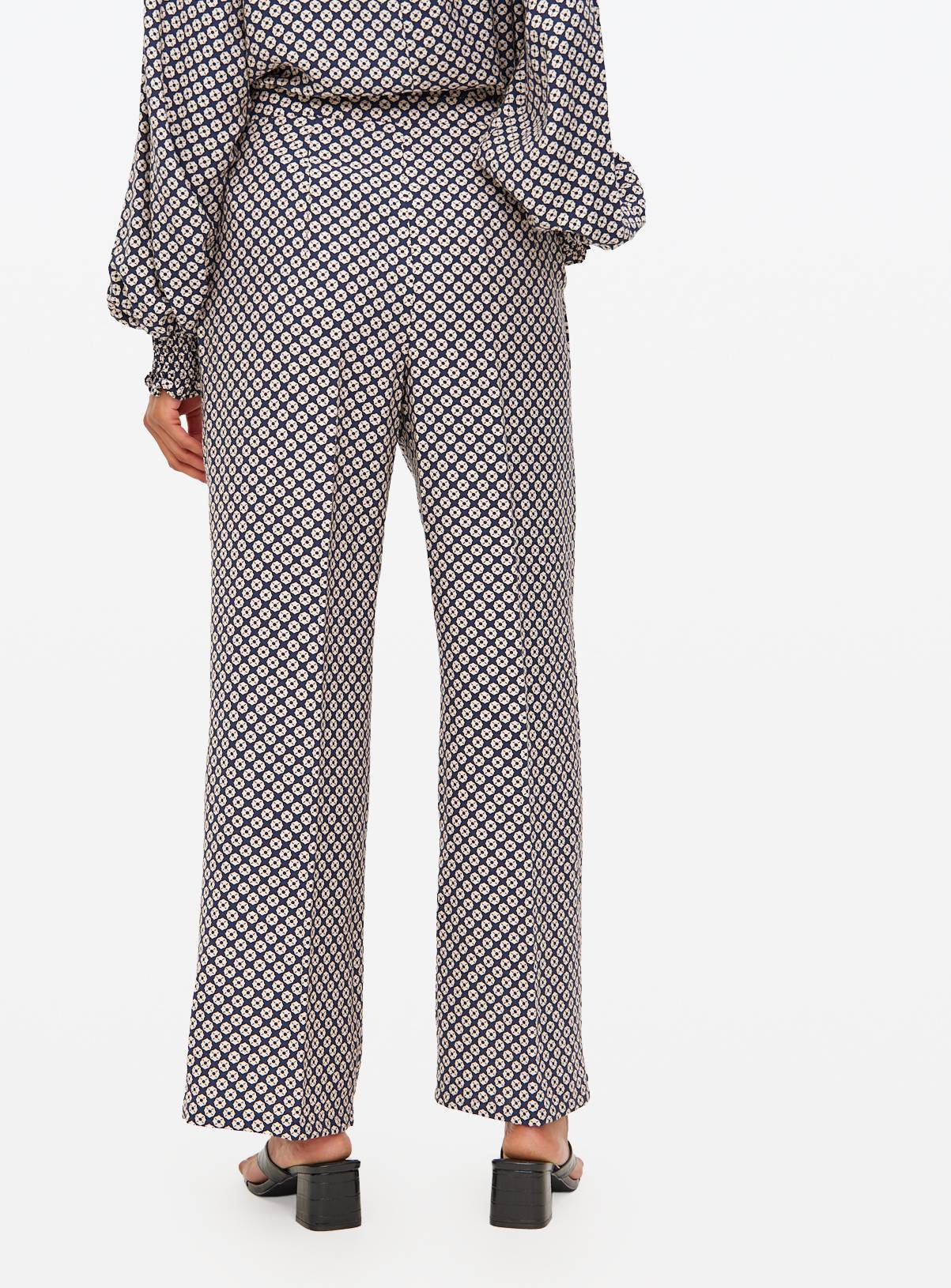 Navy Geometric Print Wide Leg Co-ord Trousers  18R - Image 4