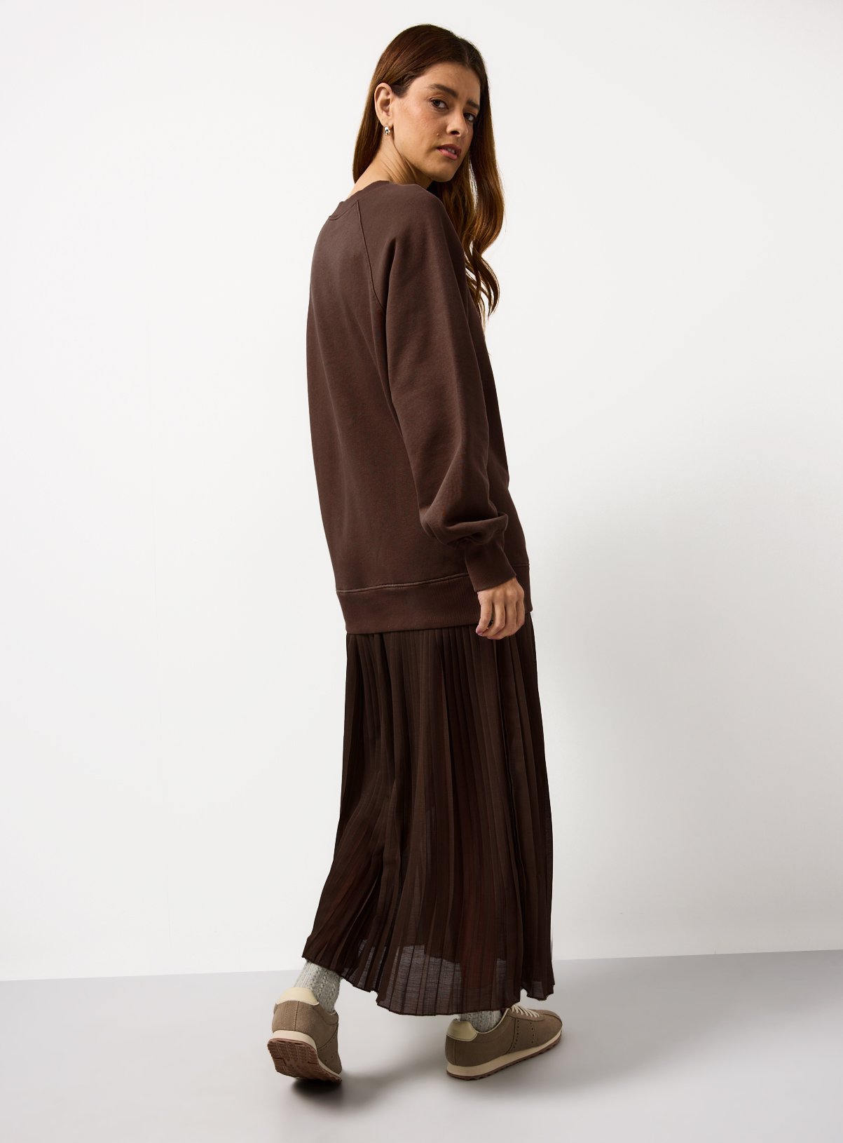 Brown Sweatshirt Combined Plisse Midaxi Dress 8 - Image 4 thumbnail