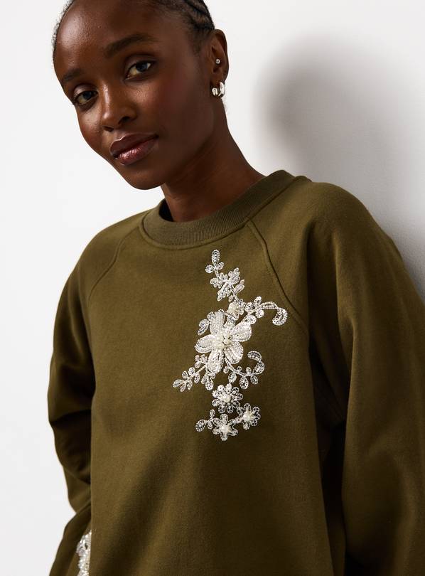 Green Embellished Sweatshirt L