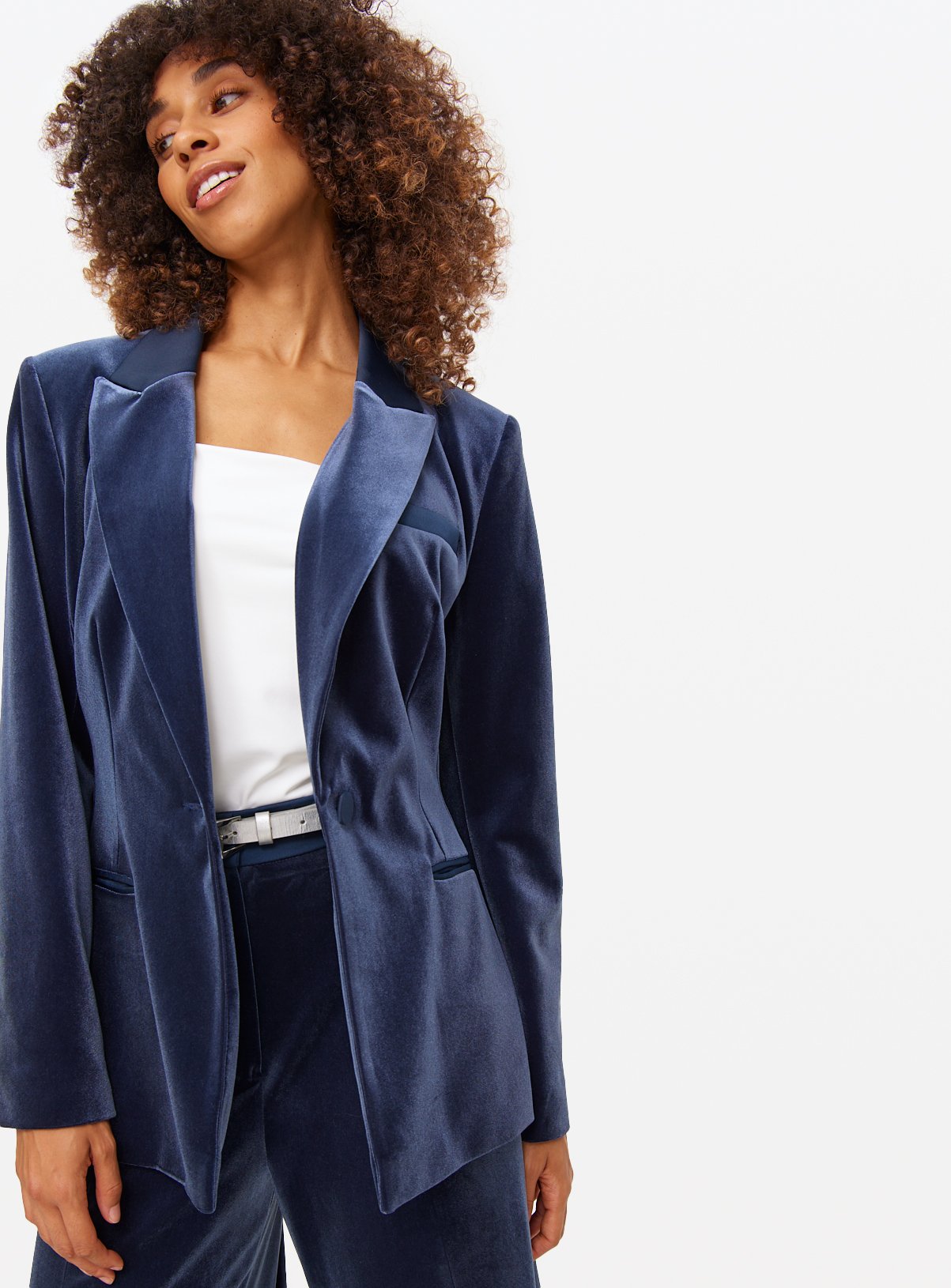 Navy Single Breasted Velvet Blazer