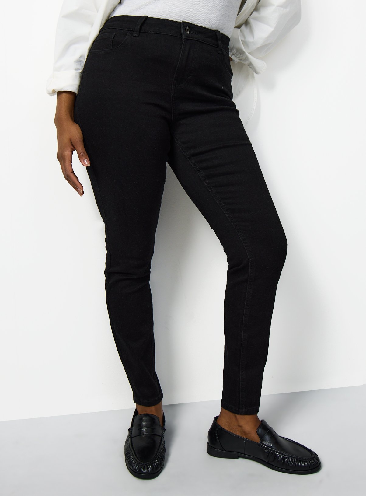 Black Mid-Rise Skinny Fit Denim Jeans 18S - Image 3 thumbnail