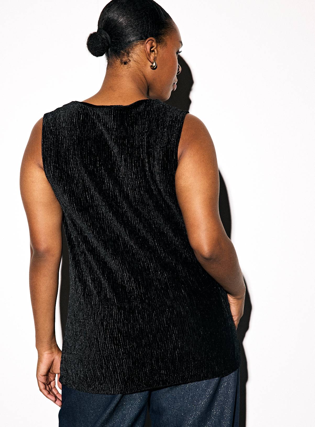 Black Velvet Plisse Sleeveless Vest 20 - Image 4