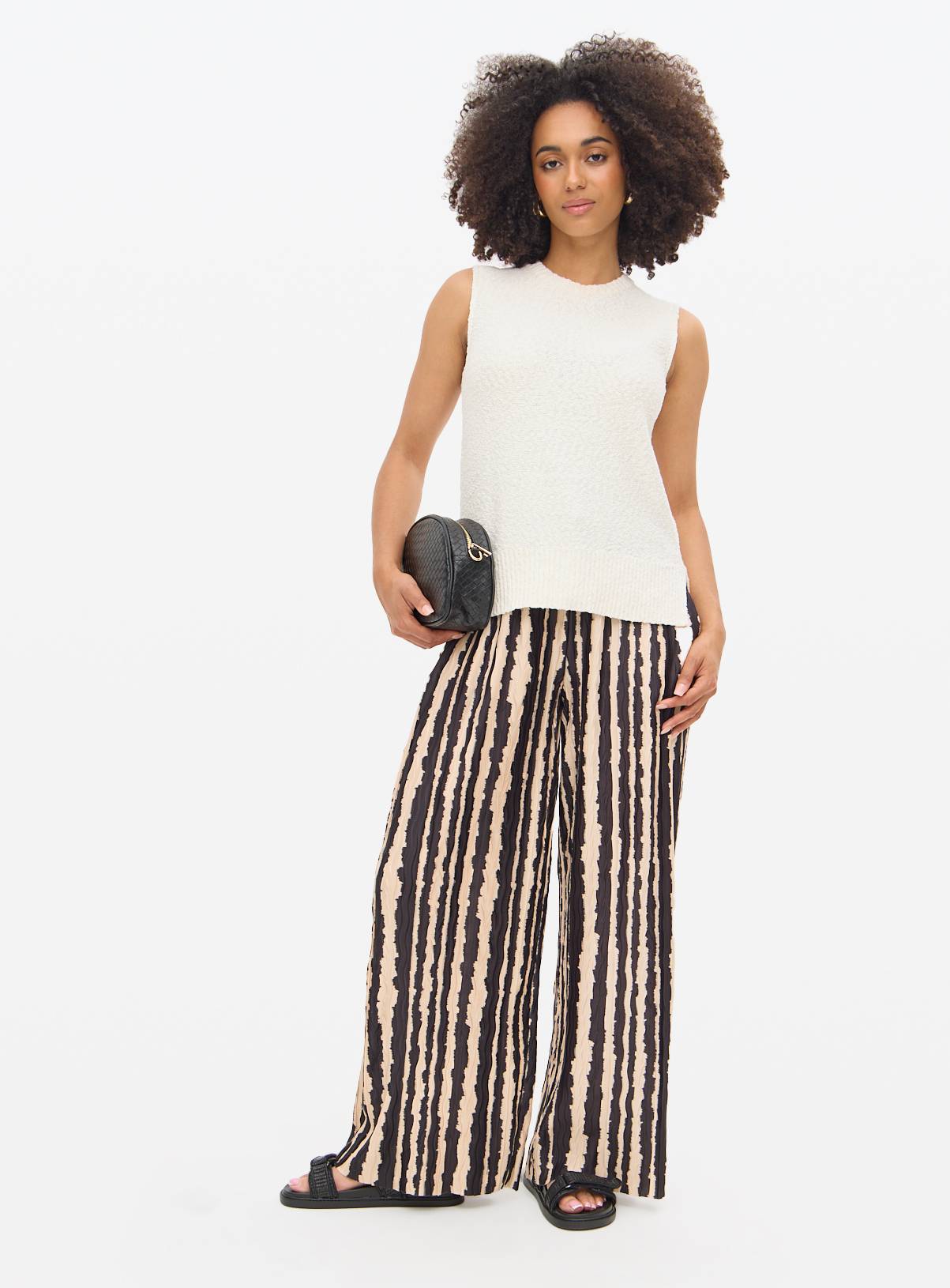 Mono Striped Plisse Ultra Wide Leg Co-ord Trousers  14 - Image 2