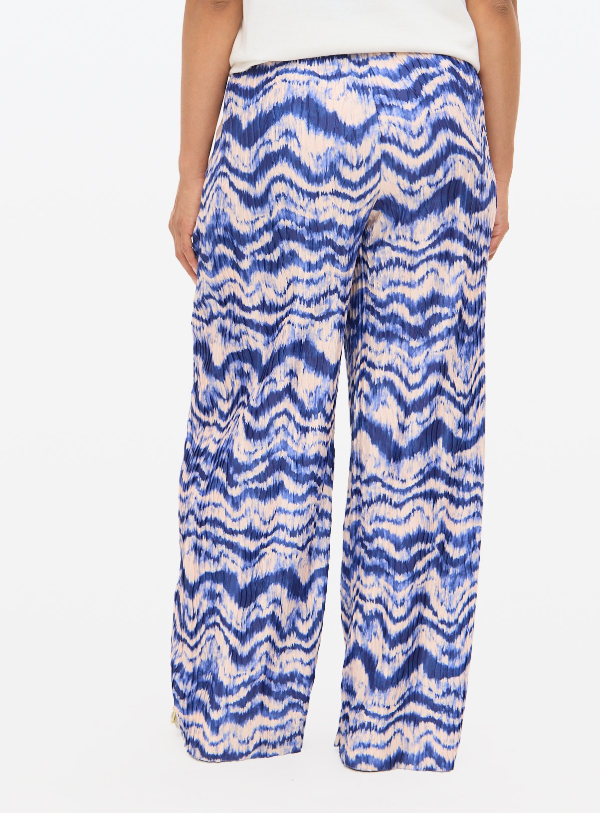 Blue Printed Plisse Ultra Wide Leg Trousers 14 - Image 4 thumbnail