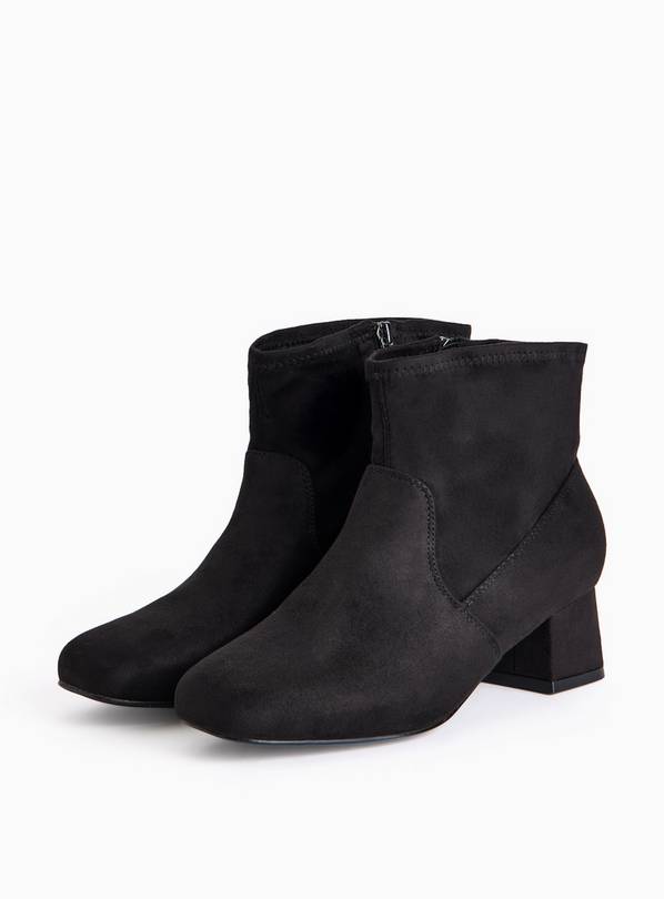 Uno Fit Black Wide Fit Faux Suede Ankle Boots 7