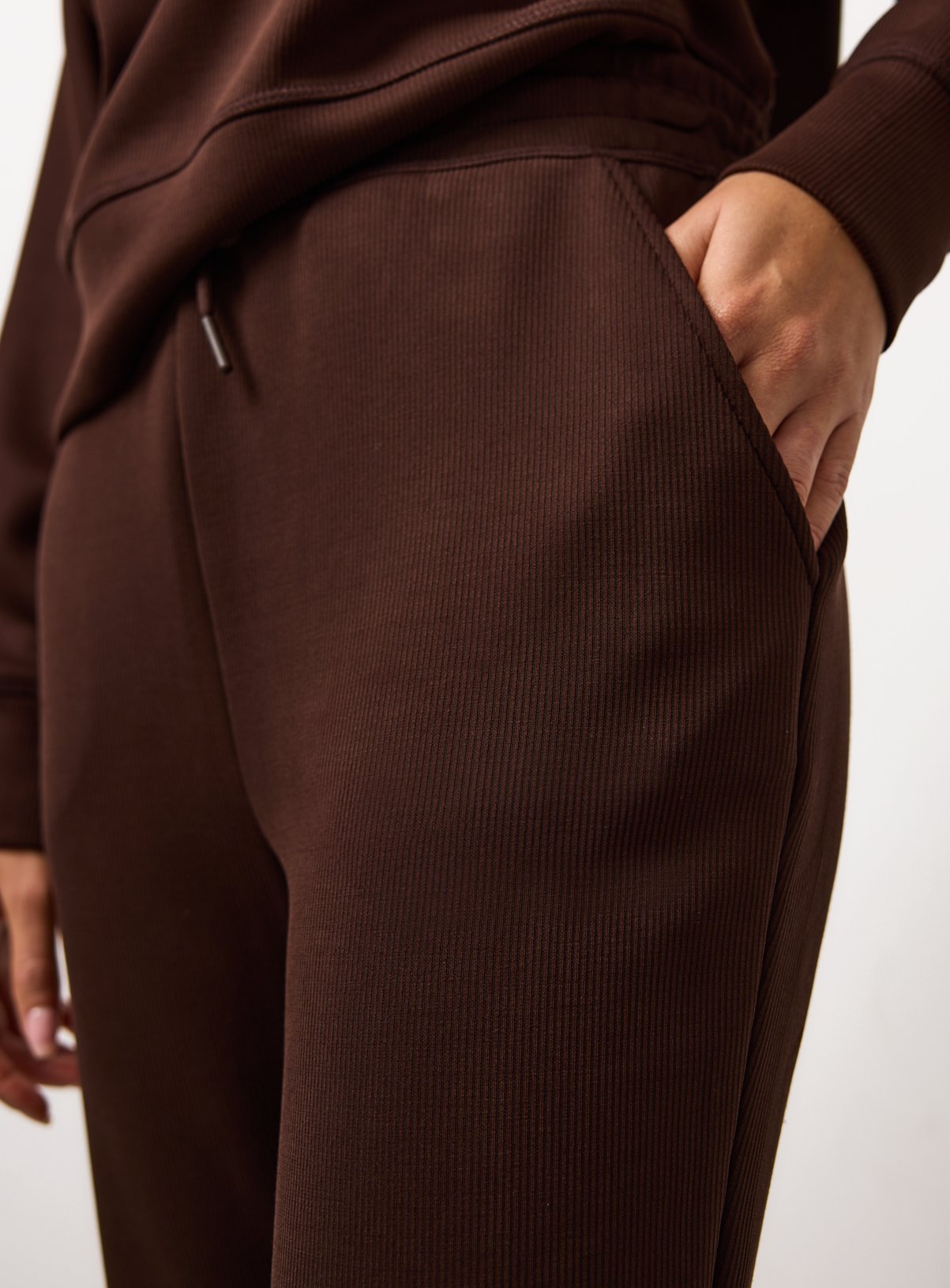 Brown Luxe Ribbed Cord Tapered Joggers L - Image 3 thumbnail