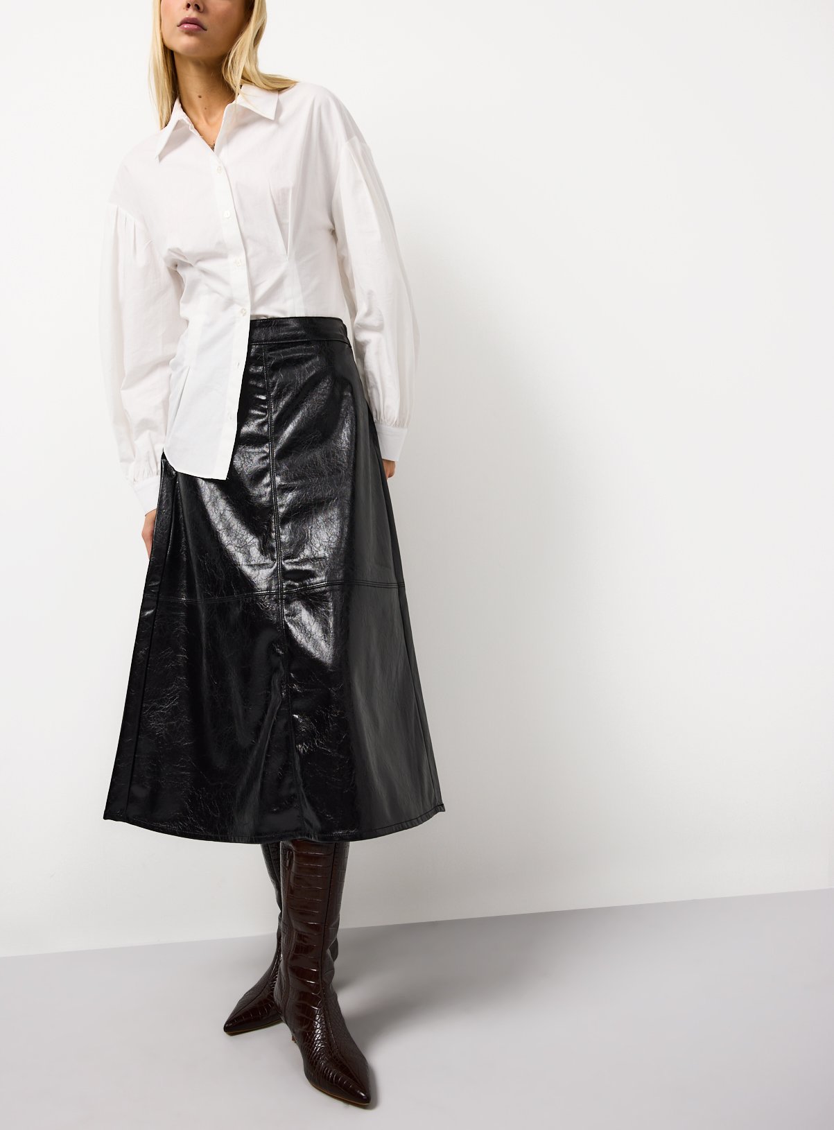 Black Vinyl Midaxi Full Skirt 10 - Image 3 thumbnail