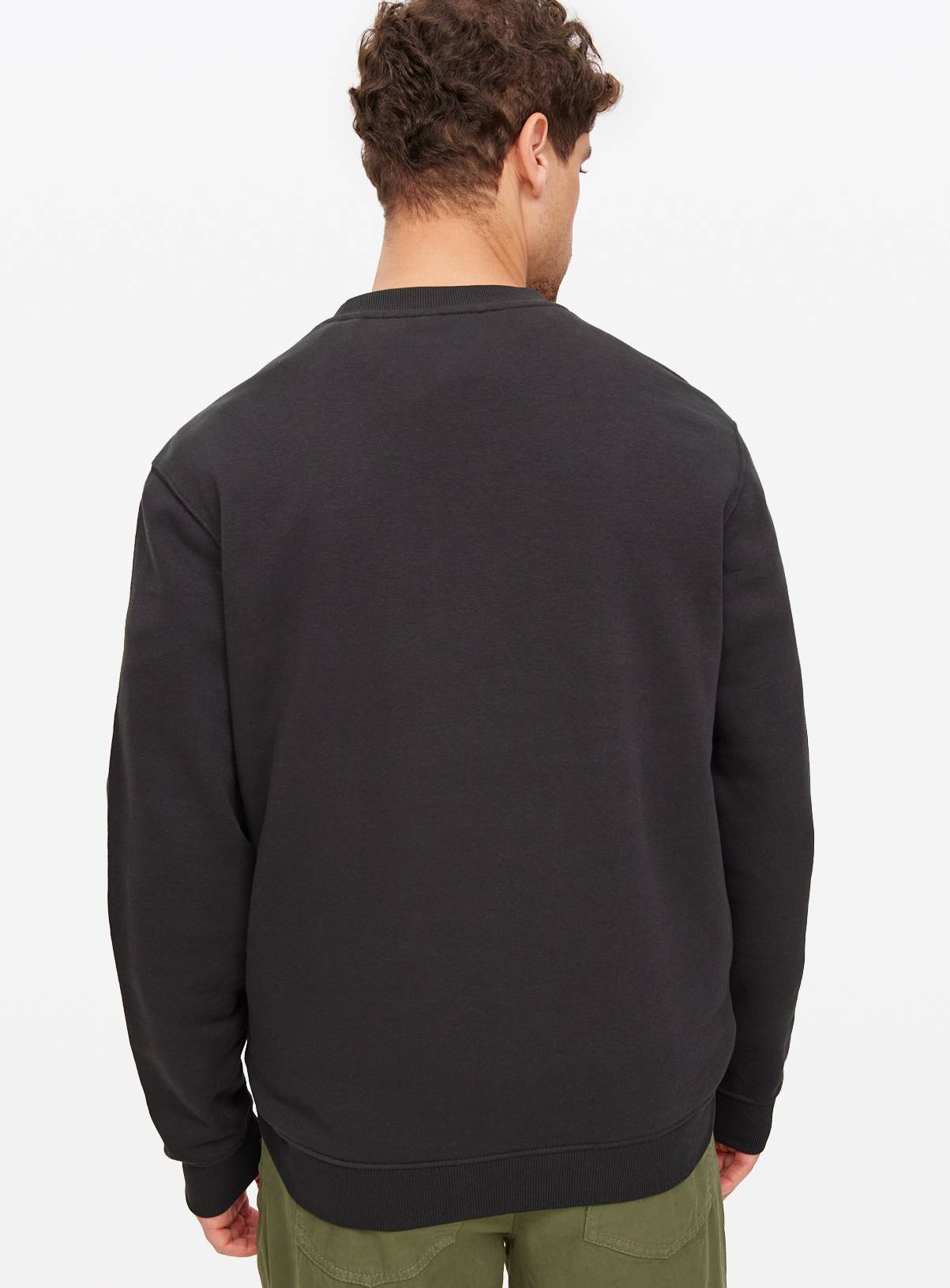 The Ultimate Black Crew Neck Sweatshirt XL - Image 5