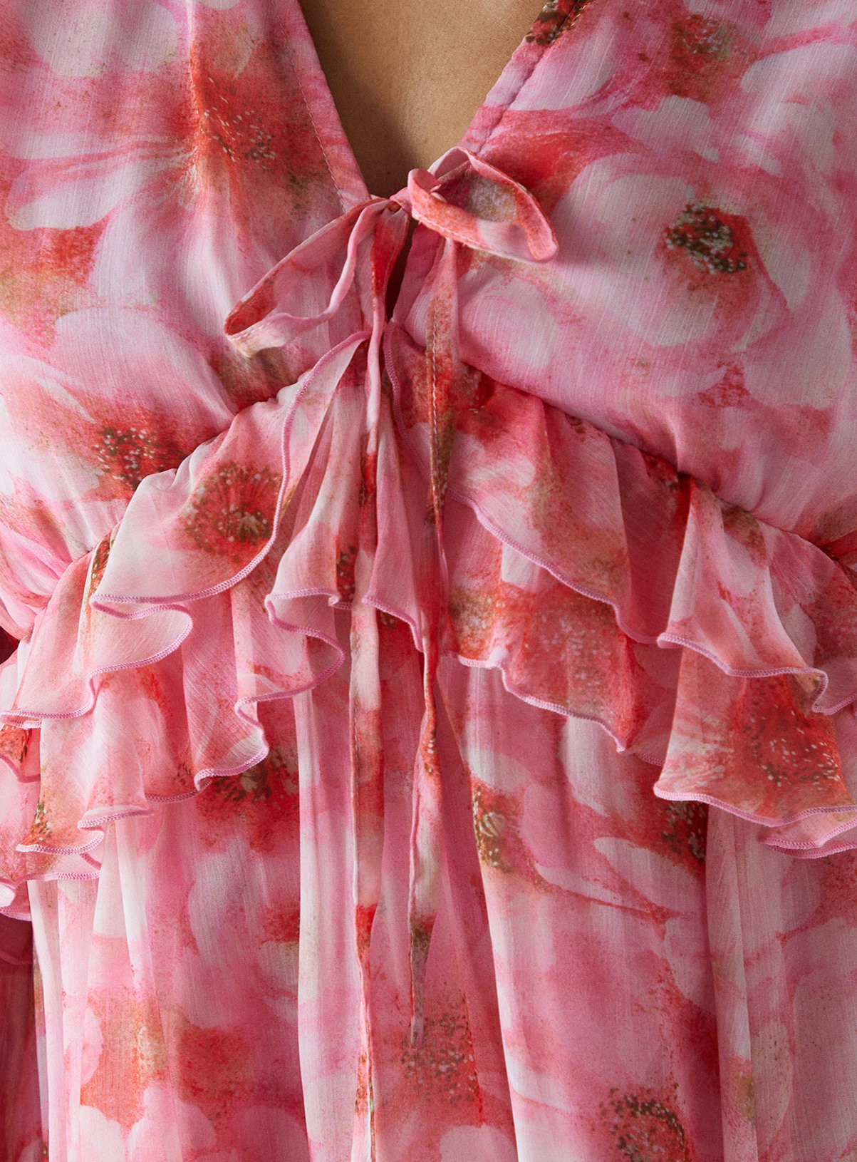 WAREHOUSE Ruffled Plunge Neck Midi Dress 12 - Image 4 thumbnail