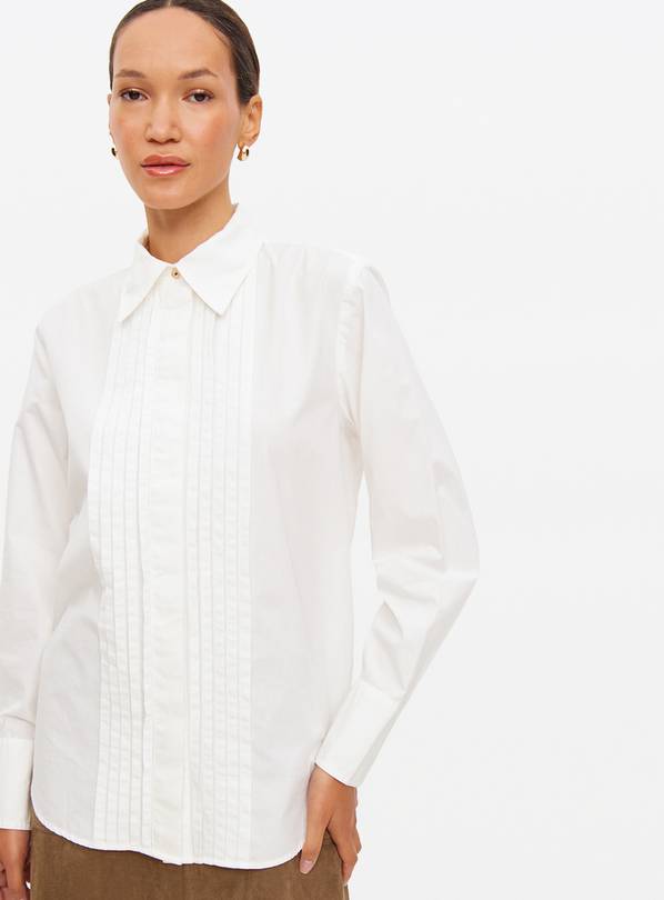 White Poplin Tux Detail Regular Fit Shirt  16