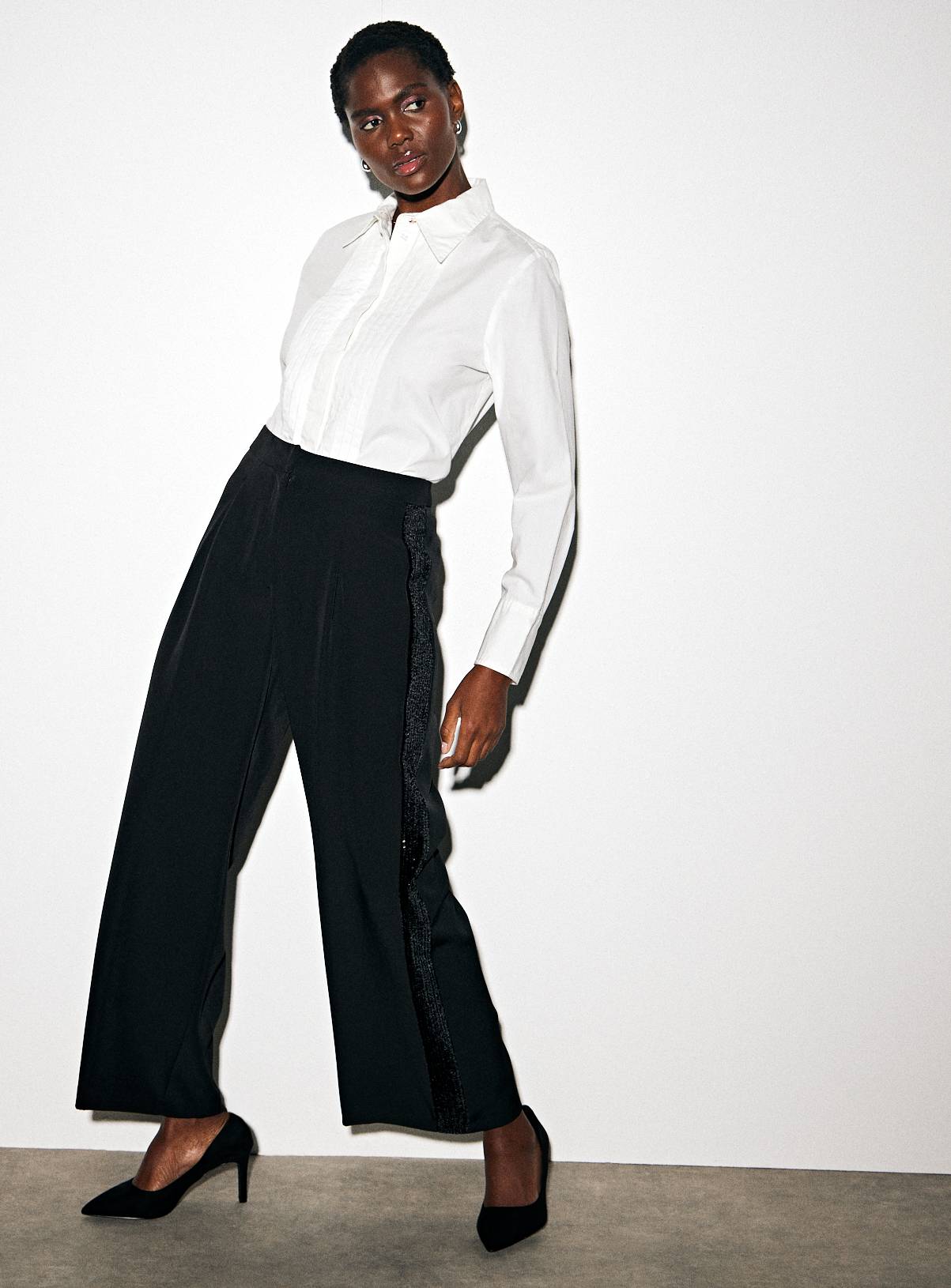 White Poplin Tux Detail Regular Fit Shirt  14 - Image 2
